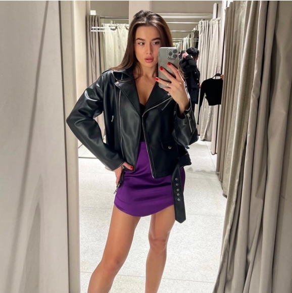 Zara * Bloggers Favorite Mini Purple Skirt - Picture 14 of 16